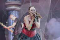 Jeroen van Veen, Sharon Janny den Adel (Within Temptation)
