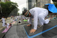 Yoga Mass Class Celebrated In Mexico