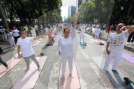 Yoga Mass Class Celebrated In Mexico