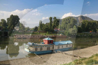 Heatwave Dries Up Kashmir's River Jhelum