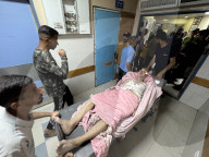 Killed and wounded Palestinians, after the Israeli attack, are being brought to Nasser hospitalGazans wounded after Israeli attack