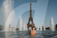 Red Alert Heatwave In Paris