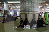 Iran honors war martyrs