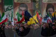 Iran honors war martyrs