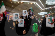 Iran honors war martyrs