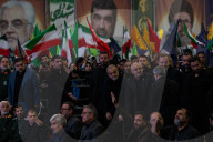 Iran honors war martyrs