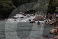 Hot Weather In Kashmir 