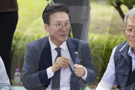 New Prime Minister Kim Min-seok Meets Farmers At Protest Site In First Official Act