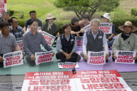 New Prime Minister Kim Min-seok Meets Farmers At Protest Site In First Official Act