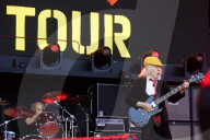 Matt Laug, Angus Young (AC/DC)