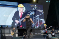 Stevie Young, Matt Laug, Brian Johnson, Angus Young, Chris Chaney (AC/DC)