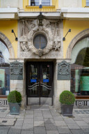 Alois Dallmayr Delicatessen Storefront