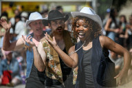 Edmonton International Street Performers Festival 2025