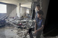 Rimal Clinic in Gaza bombed by Israel