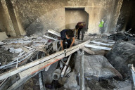 Rimal Clinic in Gaza bombed by Israel