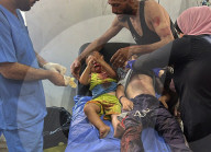 Injured Palestinians taken to hospital