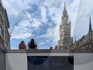 Tourist Couple Marienplatz Munich