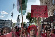 A Red Human Line In Paris For Gaza