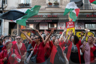 A Red Human Line In Paris For Gaza