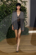 MODE - Paris Haute Couture Herbst/Winter 2025/2026: Julie de Libran