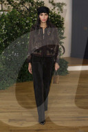 MODE - Paris Haute Couture Herbst/Winter 2025/2026: Julie de Libran