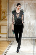 MODE - Paris Haute Couture Herbst/Winter 2025/2026: Giorgio Armani Prive