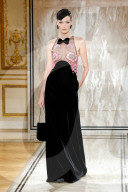 MODE - Paris Haute Couture Herbst/Winter 2025/2026: Giorgio Armani Prive