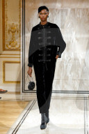 MODE - Paris Haute Couture Herbst/Winter 2025/2026: Giorgio Armani Prive