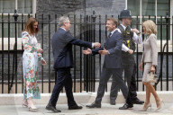 Kier Starmer Greets Emmanuel Macron to N010