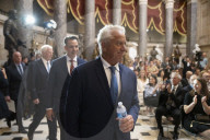 Greg Lemond awarded Congressional Medal of honor