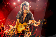 DIRTY HONEY Live Accor Arena Bercy Paris 2025