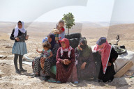 Palestinians fear razing of villages in West Bank, as settlers circle their homes