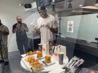NFL Legend Randy Moss Opens Chicken Restaurant In Miami