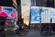 Manhattanhenge 2025