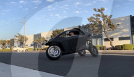 Three wheel electric commuter vehicle to beat jams