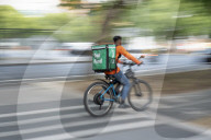 Delivery Workers’ Daily Struggle In Lisbon Amid Rising Living Costs