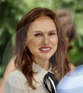 Natalie Portman on the film set of ''Good Sex'', New York