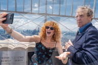 'Smurfs' Cast Visits Empire State Building