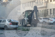 Israeli Airstrikes Target Syrian Defense Ministry Amid Rising Tensions In Sweida