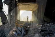 Israeli Airstrikes Target Syrian Defense Ministry Amid Rising Tensions In Sweida