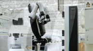 Robot can swap its own batteries autonomously