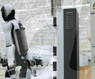 Robot can swap its own batteries autonomously