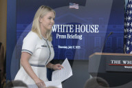 DC: Press Sec Leavit hold a Immigration and Epstein controversy press briefing