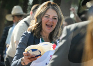 Danielle Smith Kicks Off KDays 2025 With Premier’s Pancake Breakfast In Edmonton
