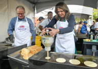 Danielle Smith Kicks Off KDays 2025 With Premier’s Pancake Breakfast In Edmonton