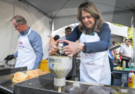 Danielle Smith Kicks Off KDays 2025 With Premier’s Pancake Breakfast In Edmonton