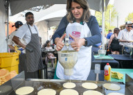 Danielle Smith Kicks Off KDays 2025 With Premier’s Pancake Breakfast In Edmonton