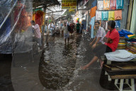 Heavy Rain Caused Waterlogging In Kolkata. 