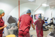 Secretary of State Peter Kyle visits Southmead Hospital in Bristol