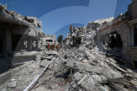 Iranian missiles hit Rishon LeZion, June 14, 2025